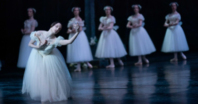 Maestro João Maurício Galindo ministra curso sobre obras do ballet francês